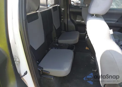 2021 Toyota Tacoma Sr из США, поврежденный, VIN 3TYRX5GN4MT026013